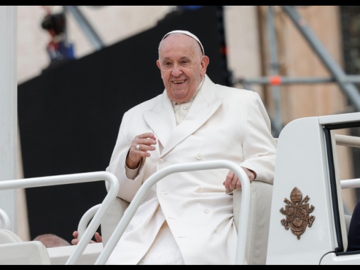 Il Papa al G7 in Puglia sull'AI, parteciperà 'in presenza'