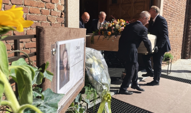 I funerali di Chiara Bossi (foto Domenico Ghiotto/BLITZ)