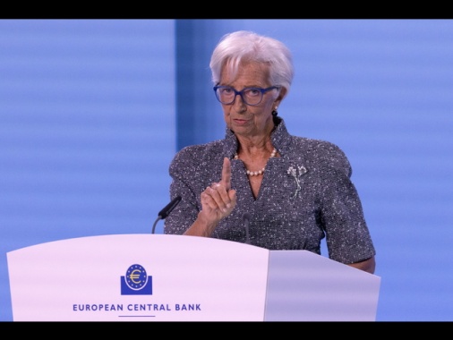 Lagarde, 'coraggio? Bce non è soggetta a pressioni politiche'