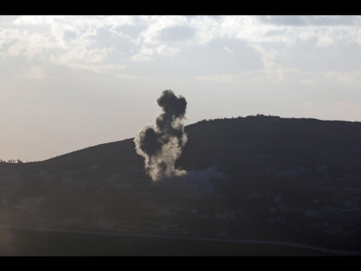 Raid di Israele nel sud del Libano mentre parla Nasrallah