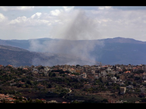 Israele, più di 100 obiettivi Hezbollah colpiti in Libano