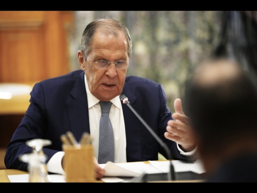 Lavrov, 'Occidente deve capire che perderà questa guerra'