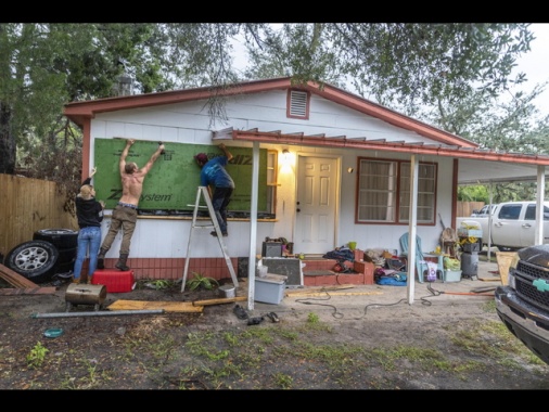 Usa: arrivato in Florida l'uragano Helene di categoria 4