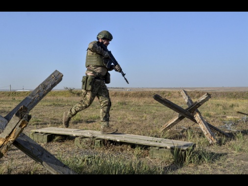 Mosca, 'catturato un altro villaggio ucraino nel Donetsk'