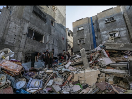 Sale a 87 il bilancio dei morti a Beit Lahiya, nel nord di Gaza