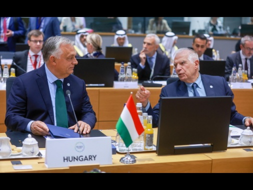 Borrell, 'Orban non rappresenta l'Ue in visita in Georgia'