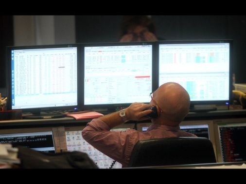 Lo spread Btp-Bund apre in lieve calo a 126 punti base