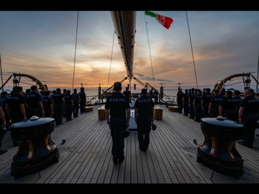 L'Amerigo Vespucci a Phuket, 27/ma tappa del tour mondiale