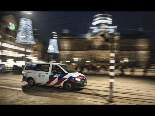 Tifosi aggrediti Amsterdam, manifestazioni vietate per 3 giorni