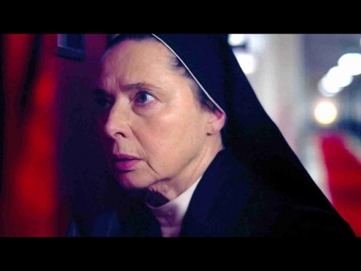 Isabella Rossellini suora stoica e ribelle in Conclave