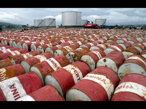 Il petrolio è in rialzo a New York a 67,49 dollari