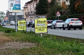 Busto, i cartelloni pubblicitari e i rischi per gli automobilisti