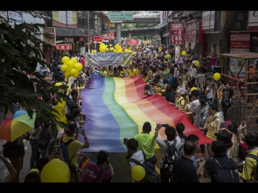 Corte Hong Kong mantiene la protezione dei diritti Lgbtq