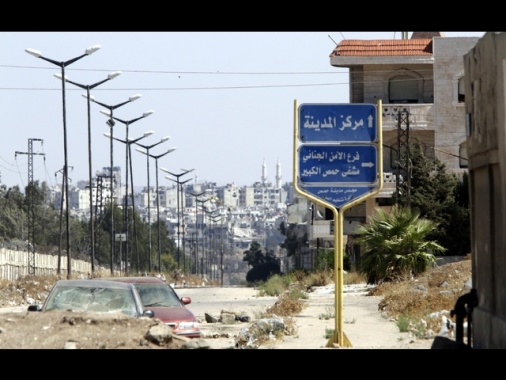 Leader ribelli Jolani, 'controlliamo Homs, giorno storico'