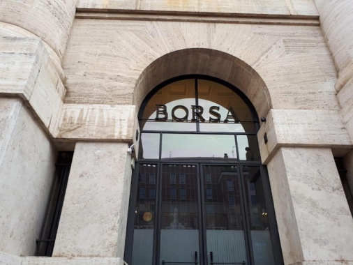 Borsa: Milano chiude in ribasso, Ftse Mib -1,22%
