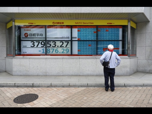 Borsa di Tokyo, apertura in netto calo (-1,42%)
