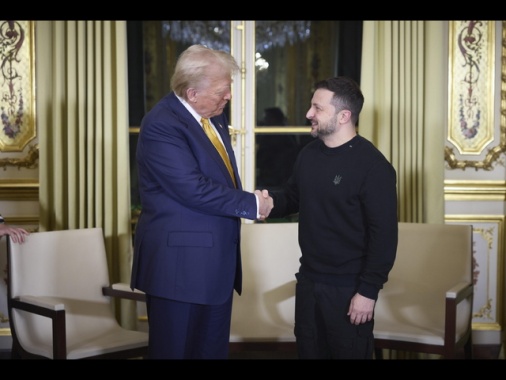 Zelensky, Trump imprevedibile, può aiutare a fermare Putin
