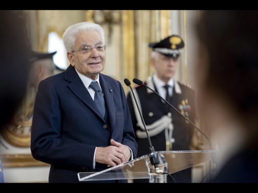 Mattarella,tempi violenti, rinnovare il patto tra i popoli