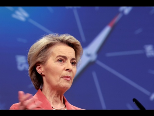 Von der Leyen, 'il 5 marzo il piano industriale per l'auto'