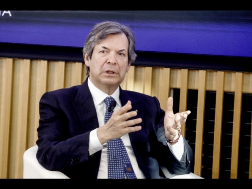 Intesa chiude il 2024 con un utile a 8,7 miliardi (+12,2%)