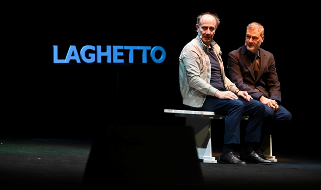 Ale & Franz sul palco del Teatro di Varese (foto Stefano Benvegnù/BLITZ)