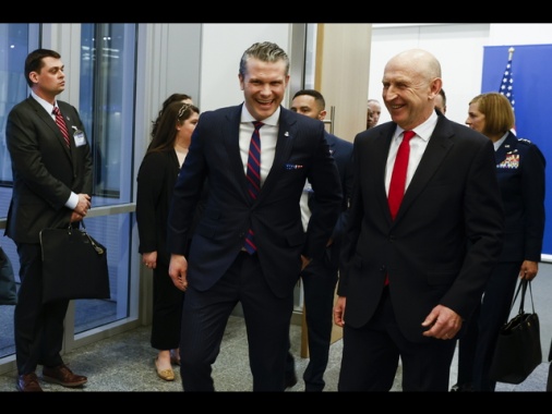 Hegseth, 'Usa fedeli alla Nato ma l'Europa sia autonoma'