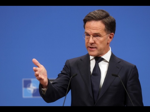 Rutte, 'Kiev deve essere coinvolta nei negoziati di pace'