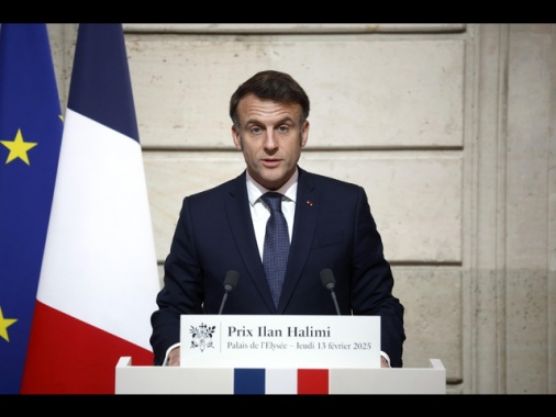 Sikorski, in Francia summit europeo su Ucraina lunedì