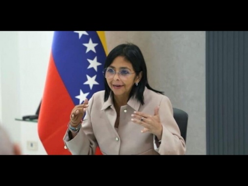 Caracas conferma che Chevron ha restituito carichi di petrolio