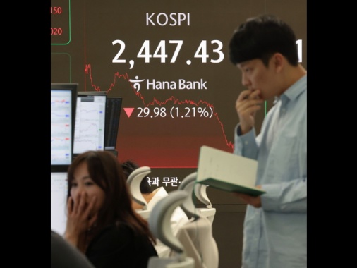 Borsa: l'Asia tiene in attesa chiarezza sui dazi, Tokyo positiva