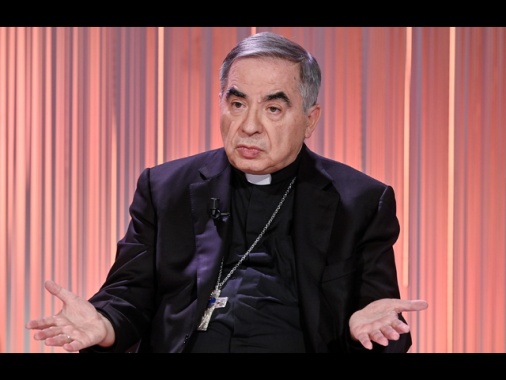Papa: Becciu, 'intatte le mie prerogative'