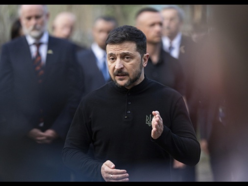Zelensky, 'non garantisco sicurezza dei leader a parata Mosca'