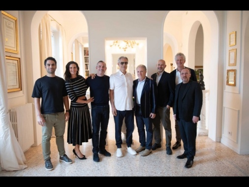 Bocelli con AEG per il più rilevante accordo live per l'Italia