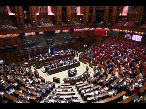 Stop in Aula alla pdl Tortora, torna in commissione