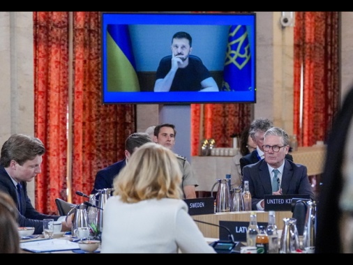 Zelensky, 'domani un vertice di leader europei in Ucraina'