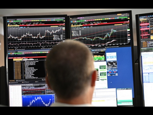 Lo spread Btp-Bund chiude la settimana a 104,8 punti