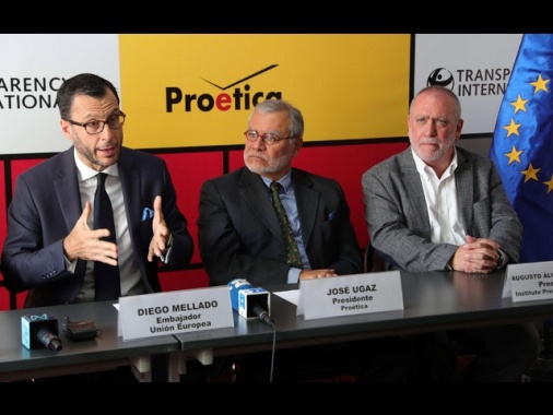 Ue, 'pronti a rivedere tutti i nostri rapporti con l'Algeria'