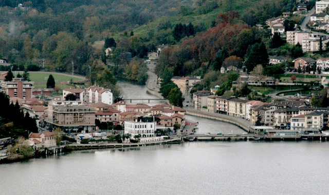 Il Ceresio torna balneabile: revocata l’ordinanza