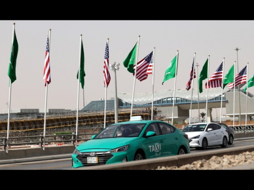 Trump, voglio offrire all'Iran strada nuova e migliore