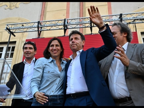 Pd-M5s-Avs,invito a non voto mina democrazia,in piazza il 19