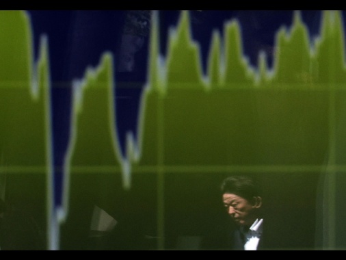 Borsa: Tokyo, apertura poco variata (+0,04%)