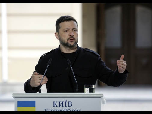 Zelensky, se non ci sarà cessate il fuoco, chiediamo sanzioni