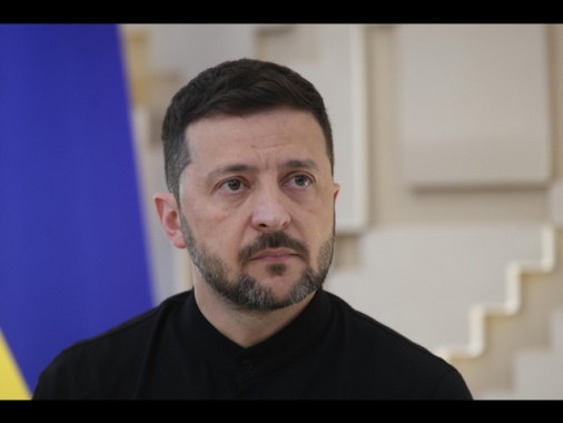 Zelensky, 'Kiev è pronta a negoziati diretti con Mosca'