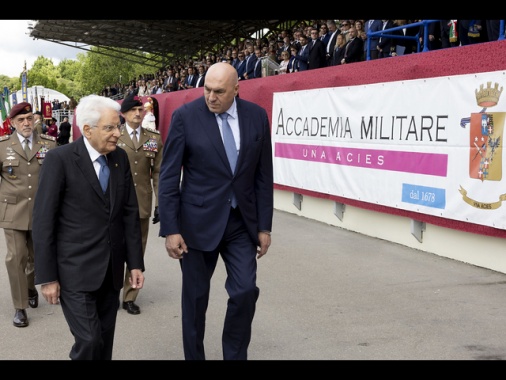 Mattarella visita la sede dell'Accademia di Modena