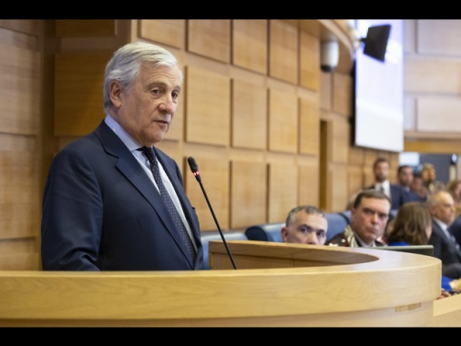 Tajani, Kiev può usare armi italiane entro i confini