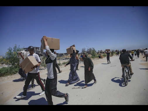 Ong, 'gli aiuti a Gaza non siano militarizzati'