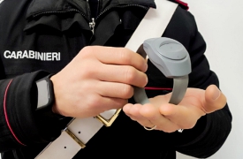 Barista ustionato, braccialetto elettronico all'aggressore