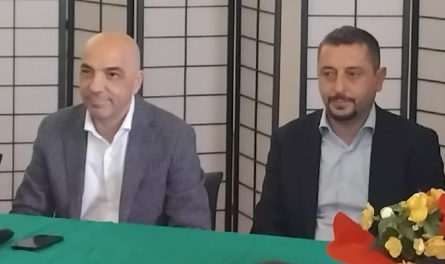 Da sinistra il segretario e senatore di Fratelli d’Italia Gaetano Nastri e il sindaco di Lesa Luca Bona
