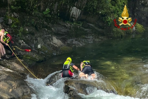 Trascinato dalla corrente: paura per un 32enne