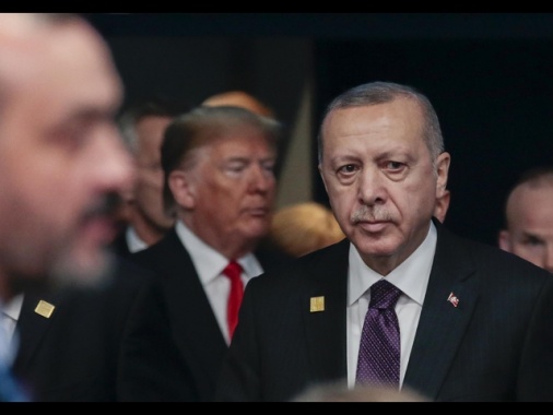 Erdogan a Trump, urgente evitare estensione conflitto